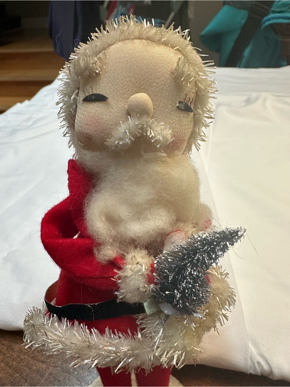 Vintage Made in Japan Christmas Santa figurine - Picture 3 of 6
